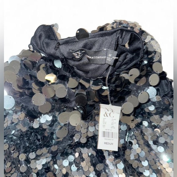 New York and Company NWT sparkly sequin dress - Picture 3 of 3